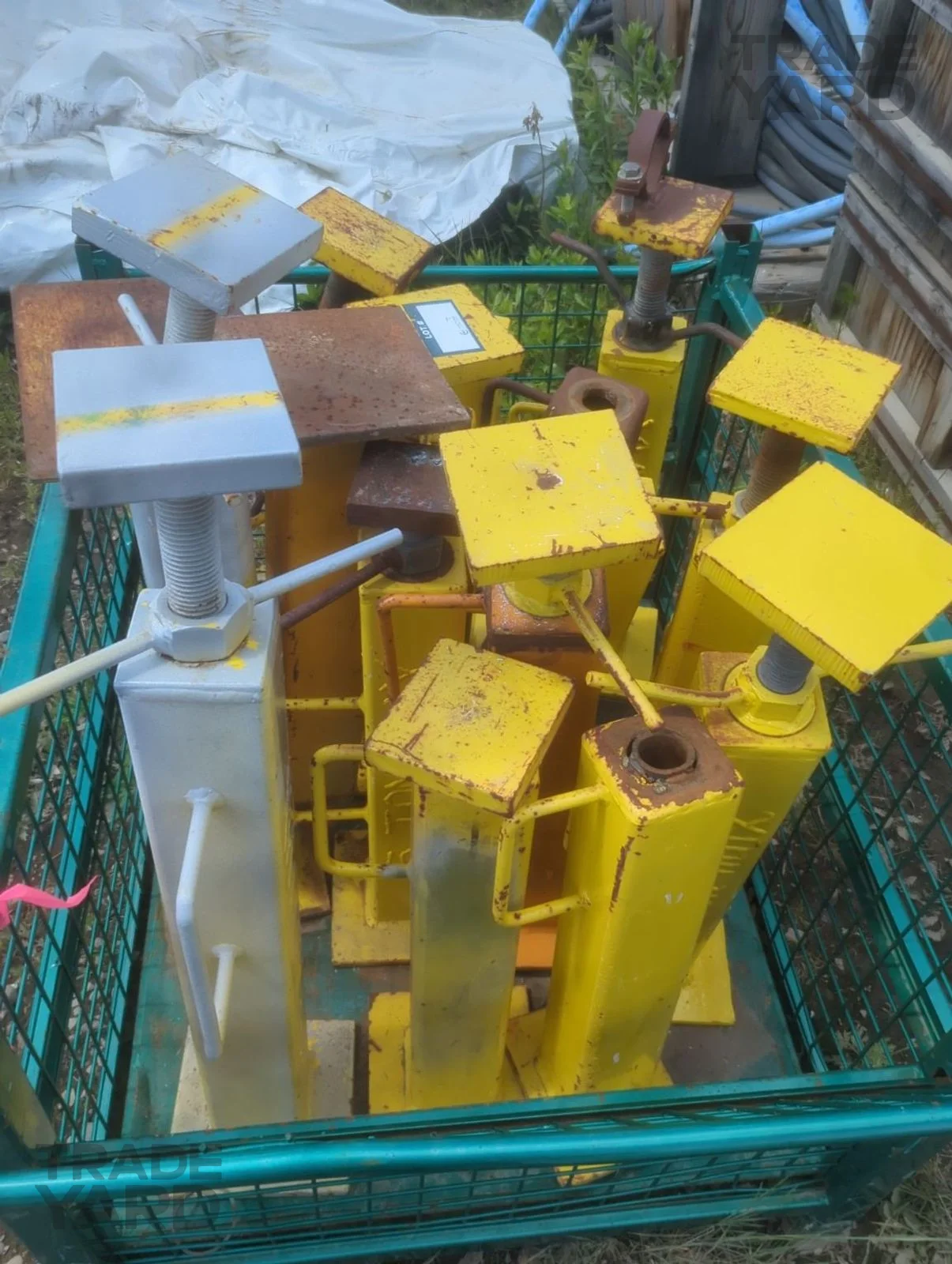 Lot of Heavy-Duty Adjustable Steel Screw Jacks / Shoring Posts photo 2